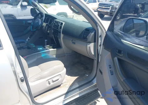 2005 Toyota 4Runner Limited V8 из США, поврежденный, VIN JTEZT17R250022335